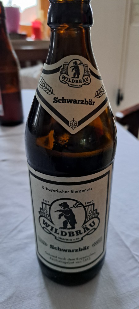 Schwarzbär